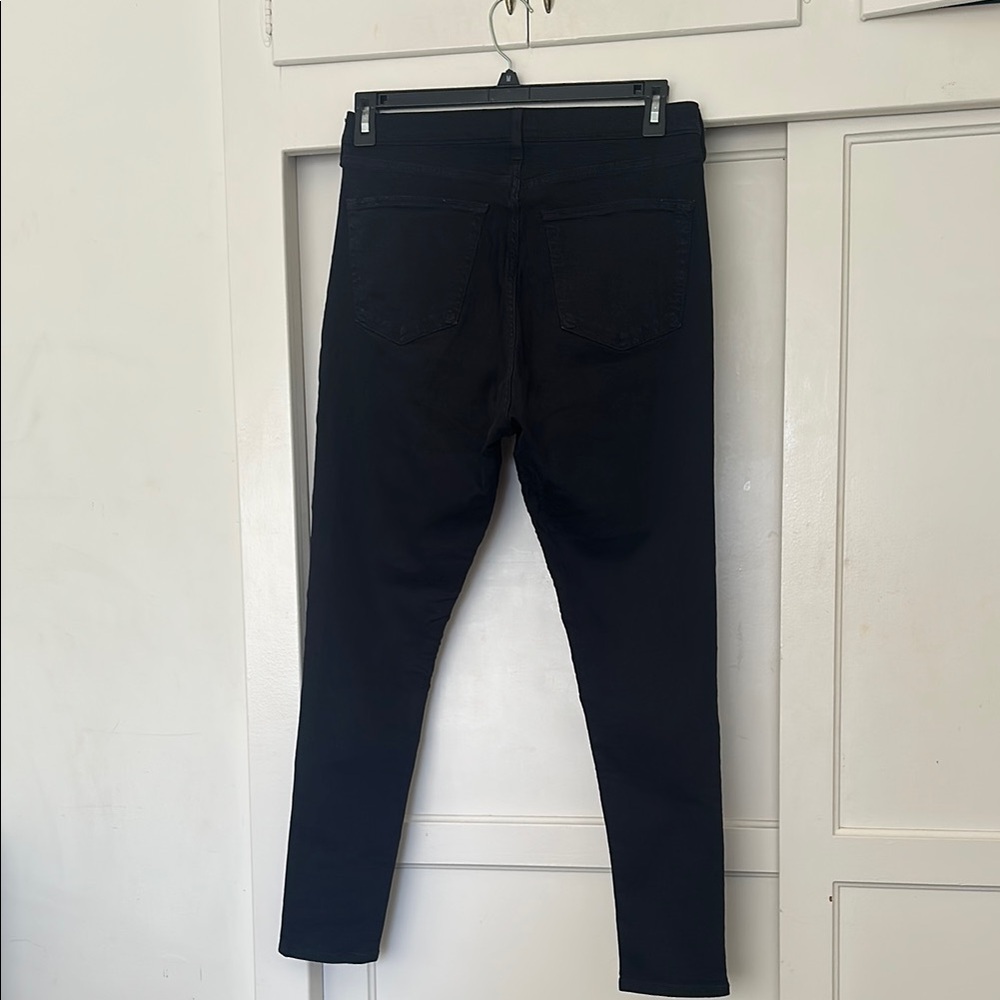 Topshop Black Skinny Jeans High-Rise Stretch. Jamie model